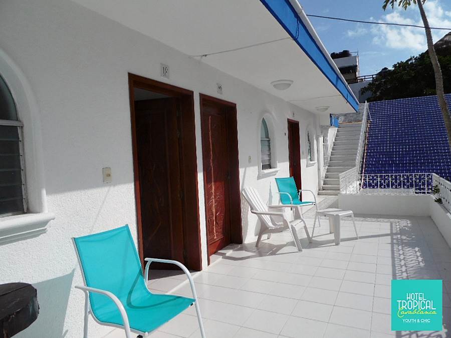 Отель Tropical Casablanca Party Zone Плая-дель-Кармен Экстерьер фото